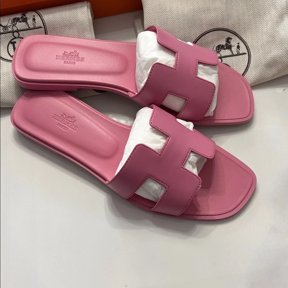 Brand new hermes rose bonbon oran sandal soft light pink Sakura - Picture 4 of 5